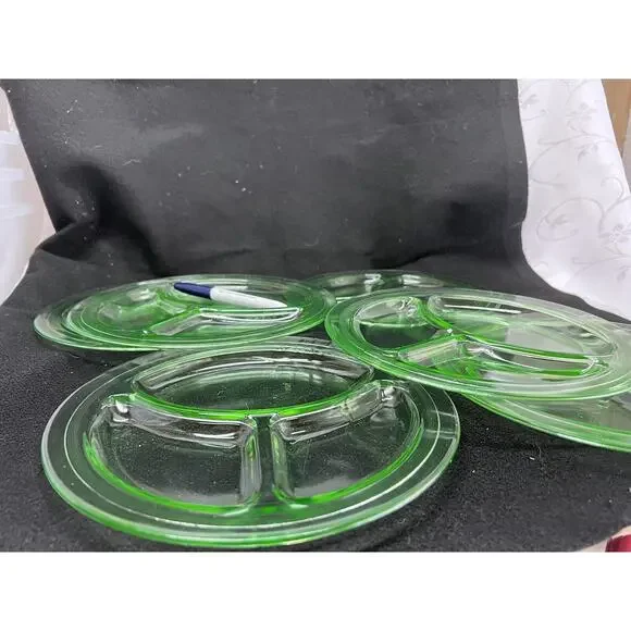 Vintage Green Depression Uranium Glass Grill Dinner Plates - Set Of Six - Picture 9 of 11